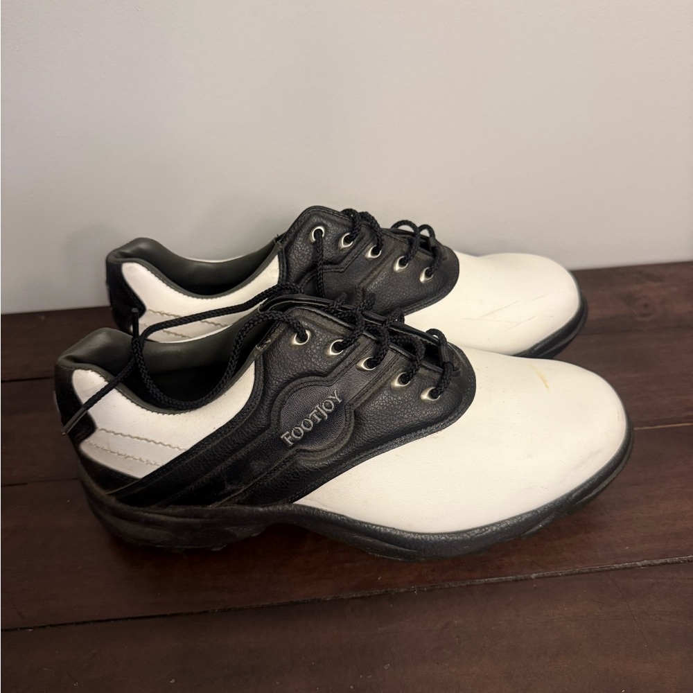 FootJoy Women’s White & Black Golf Shoes — Soft Spikes — Size 10W